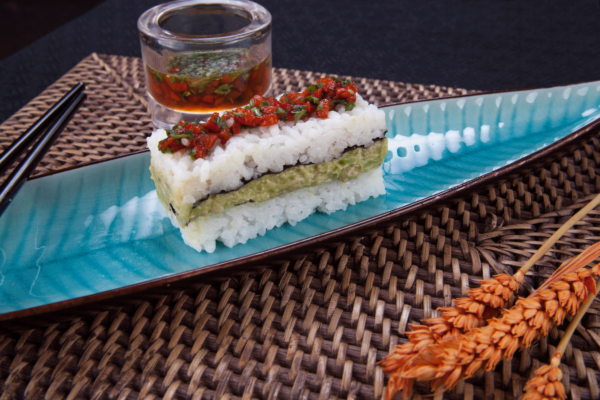 OSHIZUSHI DE CABALLA